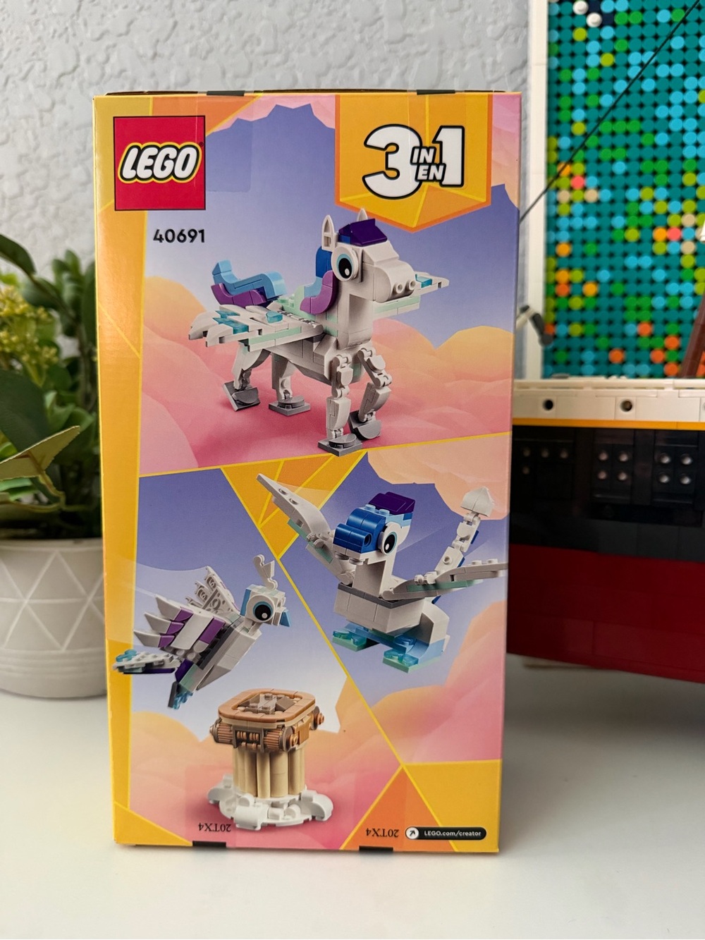 New & Sealed LEGO Creator Mythical Pegasus 40691 - Picture 2 of 2